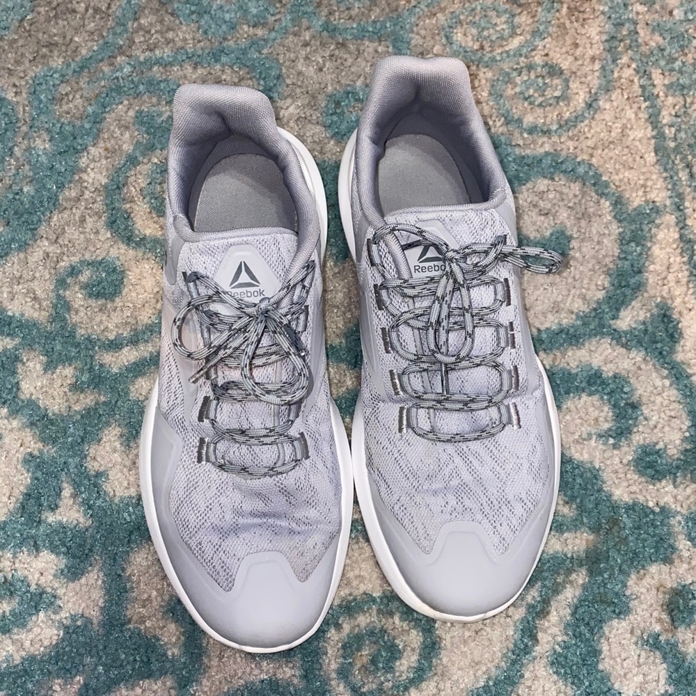 Reebok 11.5 size gray shoes
